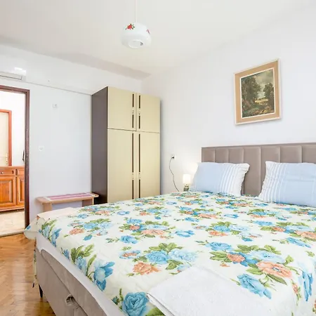 Appartement Okrug Gornji 1069a *