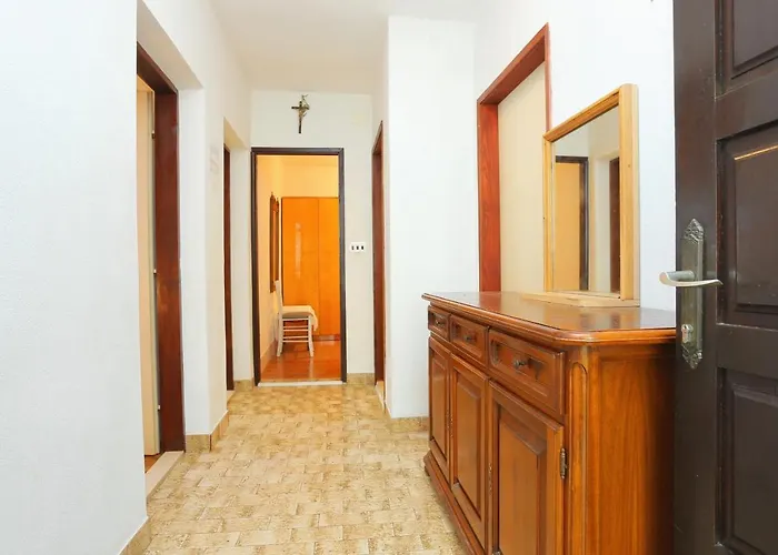 Okrug Gornji 1069a Appartement *